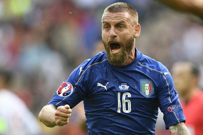 ___5209142___https:______static.pulse.com.gh___webservice___escenic___binary___5209142___2016___6___29___22___daniele-de-rossi-italycropped_10mnaszs2np261gh7gtfh38uup