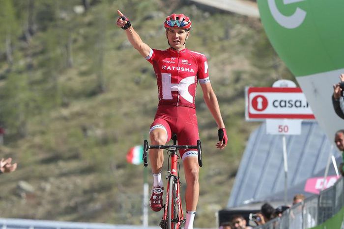 ___5424995___https:______static.pulse.com.gh___webservice___escenic___binary___5424995___2016___8___27___7___reintaaramae-cropped_1t7arb7iwu57916ouq70s74ylj_2