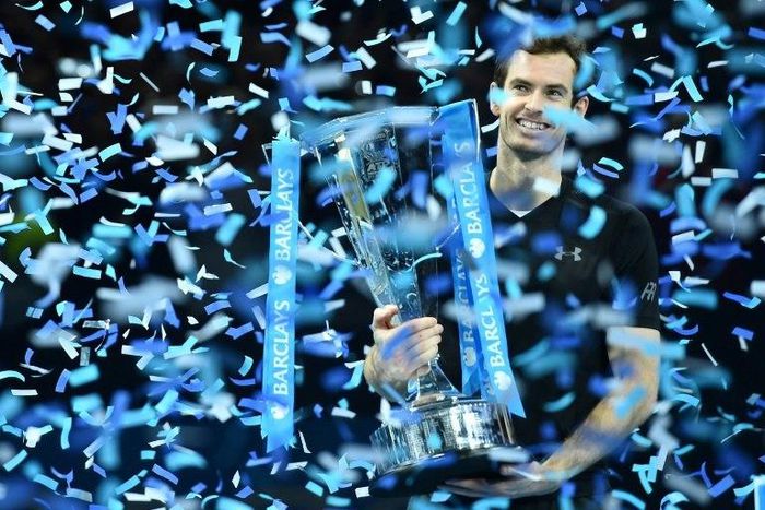 Andy Murray capped a memorable year in which he claimed his second Wimbledon and Olympic titles, deposed Novak Djokovic as world number one and became a father for the first time