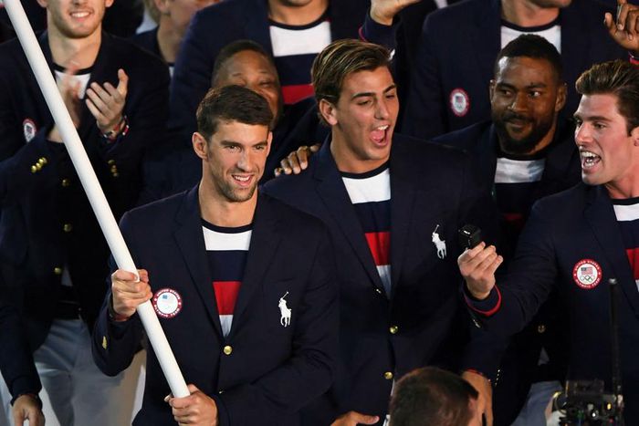 ___5350643___https:______static.pulse.com.gh___webservice___escenic___binary___5350643___2016___8___7___18___michaelphelps-cropped_etvtfmmlbo7d1jzqsgu6zic4d_2