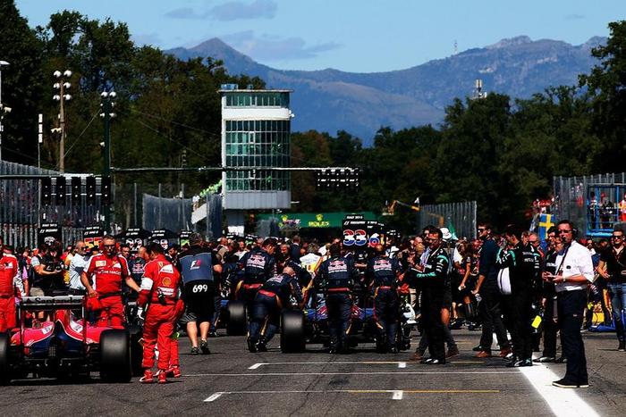 ___5176926___https:______static.pulse.com.gh___webservice___escenic___binary___5176926___2016___6___21___21___autodromonazionalemonzacropped_12t6v105ikz6l1amiorlbe62bz