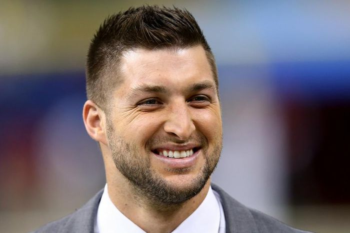 ___5358414___https:______static.pulse.com.gh___webservice___escenic___binary___5358414___2016___8___9___19___timtebow-cropped_qg2rln2y8bwg1t5wjtl5gjqfr