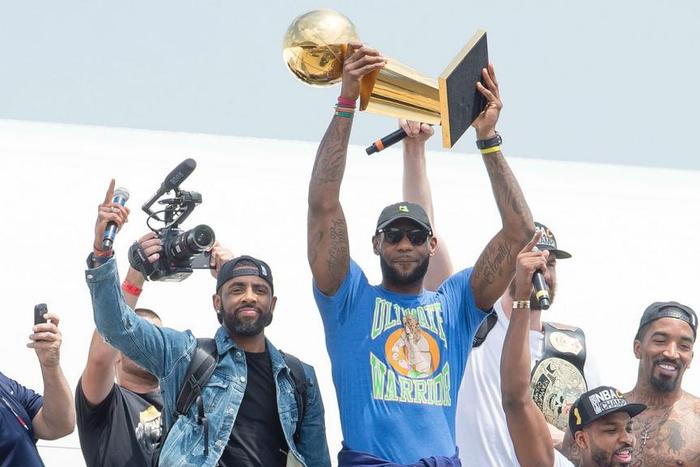 ___5182373___https:______static.pulse.com.gh___webservice___escenic___binary___5182373___2016___6___22___23___lebron-james-2-62216-usnews-getty-ftr_ux6j0xre9yo0155geslziiecj