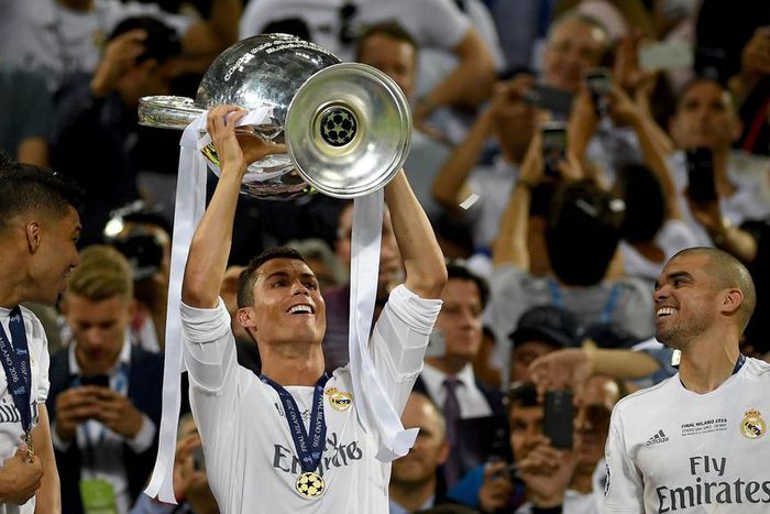 ___5135662___https:______static.pulse.com.gh___webservice___escenic___binary___5135662___2016___10___25___1___cristianoronaldo-cropped_nd1nfymbogw21hi1rfb8wi891_1