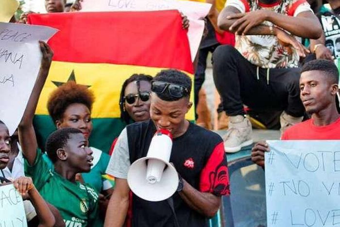 Samini - Mama Ghana feat. Kofi Kinaata