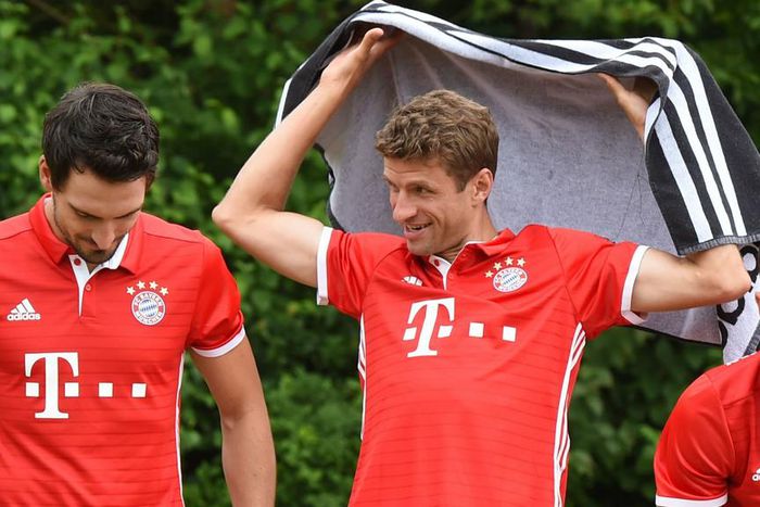 ___5369424___https:______static.pulse.com.gh___webservice___escenic___binary___5369424___2016___8___11___23___matshummelsthomasmuller-cropped_1r8ss3xb9ozpt1mtq6xz9it1yb