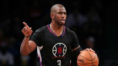 Chris Paul of the Los Angeles Clippers produced 17 points and 13 assists with eight rebounds during the game against the Pelicans in New Orleans