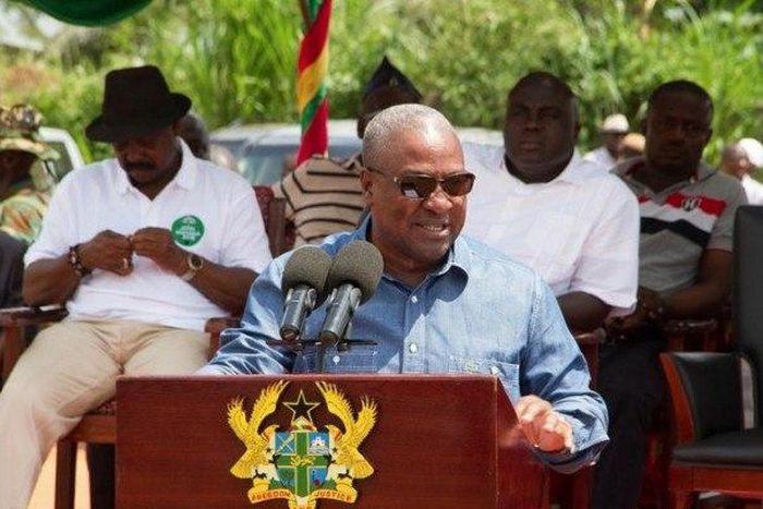 ___5980748___https:______static.pulse.com.gh___webservice___escenic___binary___5980748___2017___1___2___11___mahama-cuts-sod-in-kukurantumi3