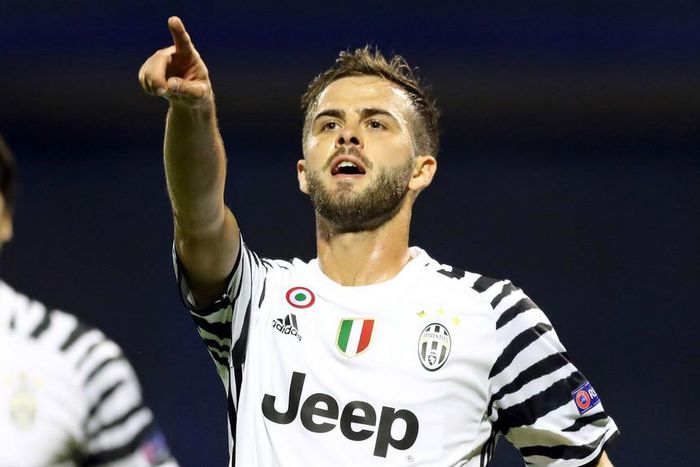 ___5539506___https:______static.pulse.com.gh___webservice___escenic___binary___5539506___2016___9___28___1___pjanic-celebratecropped_rdoxnprid3cz1f0tpls857pr7