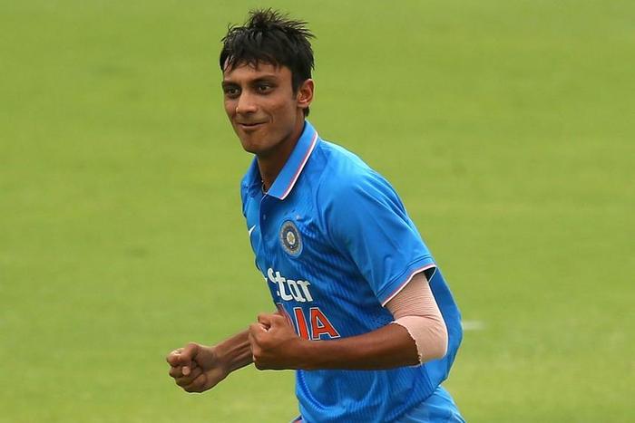___4982959___https:______static.pulse.com.gh___webservice___escenic___binary___4982959___2016___5___1___19___axar-patel-cropped_1bqn1w3ieqxc21adcgtmxzbrna