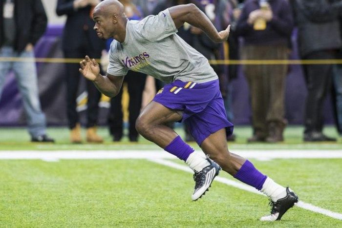 Adrian Peterson, pictured in 2016, tells ESPN he's "excited to be joining the New Orleans Saints"