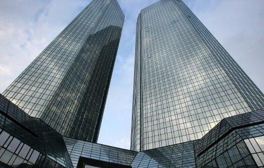 Deutsche Bank recently reported a net loss of 1.4 billion euros for 2016