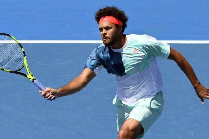 Knee injuries hampered Jo-Wilfried Tsonga's 2016 season
