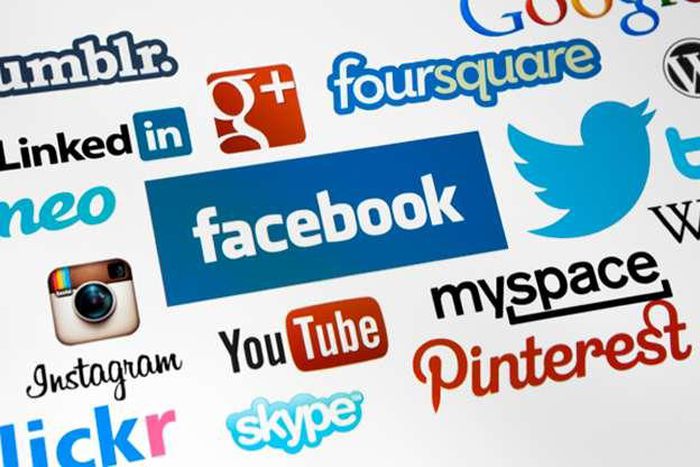 ___5467961___https:______static.pulse.com.gh___webservice___escenic___binary___5467961___2016___9___8___8___Social-Media-Sites_1