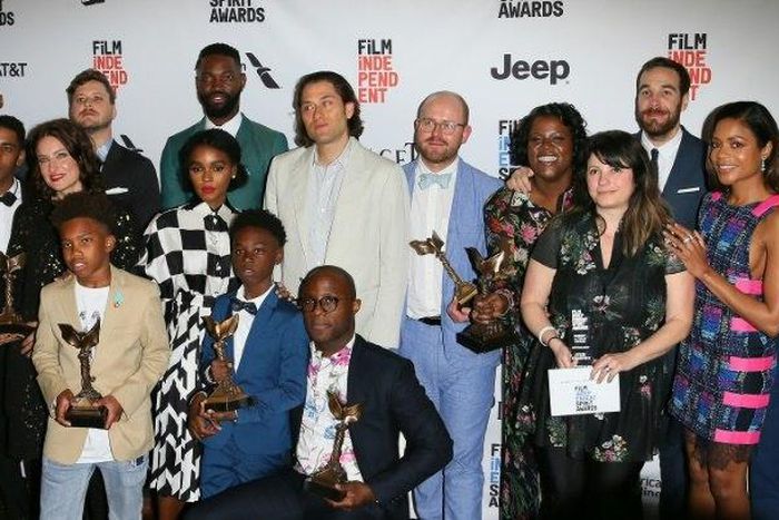 The cast of "Moonlight": the coming of age film picks up six Spirit Awards including the Robert Altman achievement award