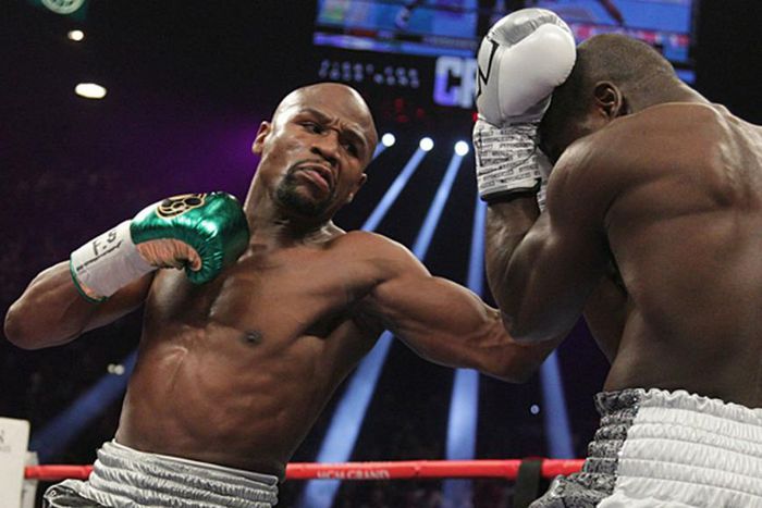 ___4982197___https:______static.pulse.com.gh___webservice___escenic___binary___4982197___2016___5___1___16___floydmayweather-cropped_1elk26fbpxud91b498ccr7vj5z