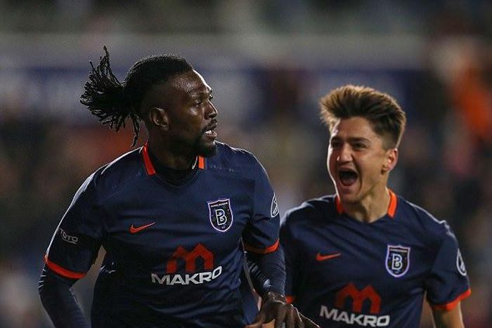 ___6512646___https:______static.pulse.com.gh___webservice___escenic___binary___6512646___2017___4___11___10___3F25230E00000578-0-image-a-45_1491868246993