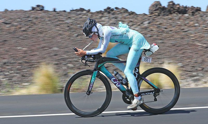 ___5915673___https:______static.pulse.com.gh___webservice___escenic___binary___5915673___2016___12___19___15___i-completed-an-ironman-while-wearing-a-hijab-interior1_1