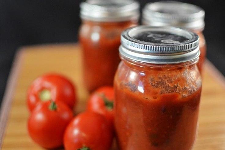 Pizza tomato sauce