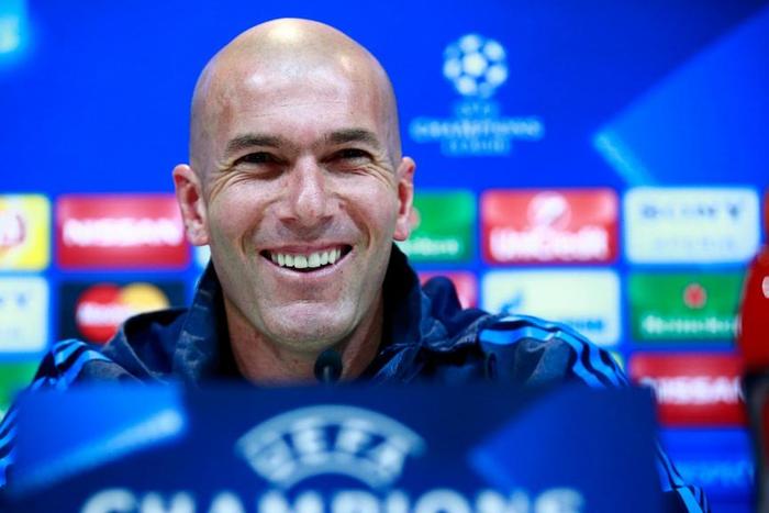 ___4991196___https:______static.pulse.com.gh___webservice___escenic___binary___4991196___2016___5___3___20___zinedine-zidane-cropped_n3baobtk205v1lucb4jrvp8oc