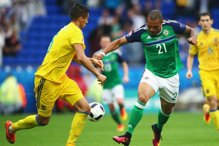 ___5165033___https:______static.pulse.com.gh___webservice___escenic___binary___5165033___2016___6___18___18___josh-magennis-cropped_hxhwmu7cshlu1sanhqbs8cvyv