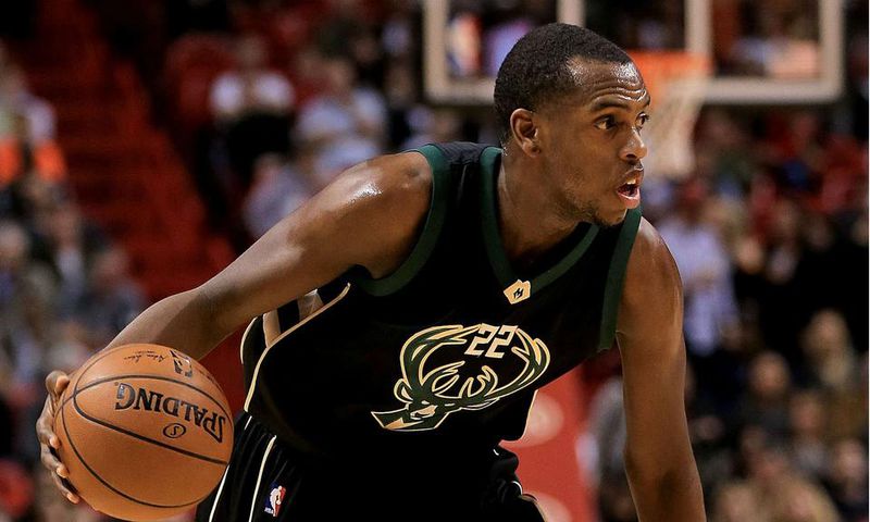 ___5517482___https:______static.pulse.com.gh___webservice___escenic___binary___5517482___2016___9___22___11___khris-middleton-092116-usnews-getty-ftr_1iefnqhpwrh4d1s1sjz6ghsf89_1