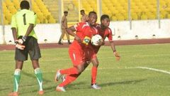 ___6784690___https:______static.pulse.com.gh___webservice___escenic___binary___6784690___2017___6___5___8___saddick_picks_ball_and_runs_with_gyamfi_after_scoring