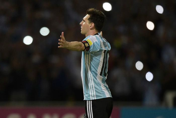 ___5104308___https:______static.pulse.com.gh___webservice___escenic___binary___5104308___2016___6___2___15___lionelmessi-cropped_1mr804jskl1z11s4qips78ei9w_2