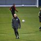 Manchester City's manager Pep Guardiola (C) trains with players on February 20, 2017