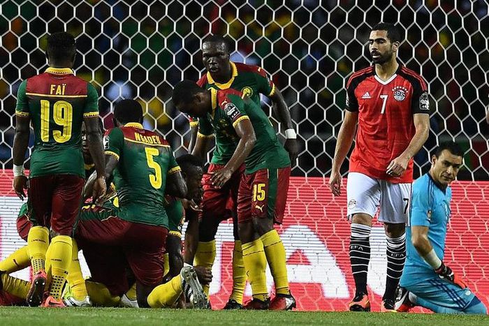 ___6173141___https:______static.pulse.com.gh___webservice___escenic___binary___6173141___2017___2___5___21___Egypts-goalkeeper-Essam-El-Hadary-R-l_1