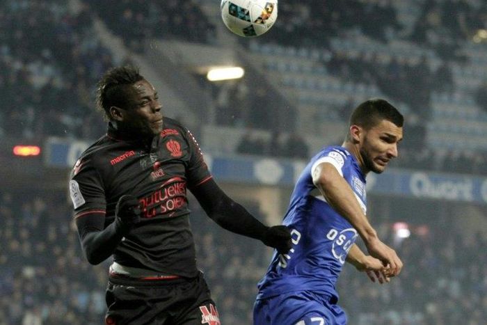 Nice's Mario Balotelli (left) in action against Bastia during a French league match in Corsica, on January 20, 2017