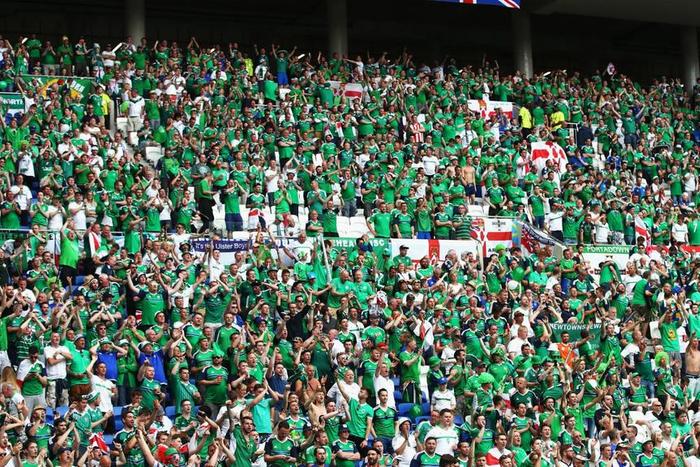 ___5159429___https:______static.pulse.com.gh___webservice___escenic___binary___5159429___2016___6___17___2___northern-ireland-fans-cropped_1gwletbjrc4ge1j76ryf0pzfki