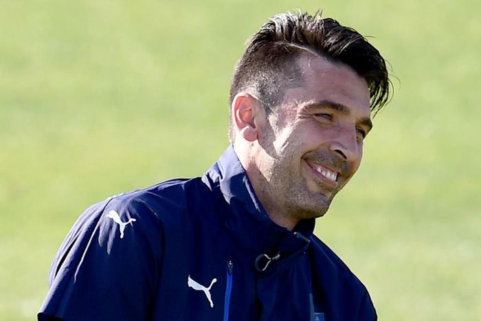 ___5122496___https:______static.pulse.com.gh___webservice___escenic___binary___5122496___2016___6___7___17___gianluigi-buffon-cropped_1298ctyeaflll12tjlsouwuh4q