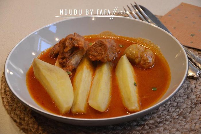 Mutton light soup and boiled potatoes (ndudu by fafa)