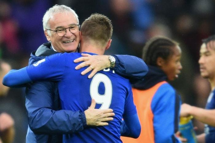 ___4990796___https:______static.pulse.com.gh___webservice___escenic___binary___4990796___2016___5___3___18___claudio-ranieri-and-jamie-vardy-cropped_1u7nt21sqych51g9xayg2ng7sh_1