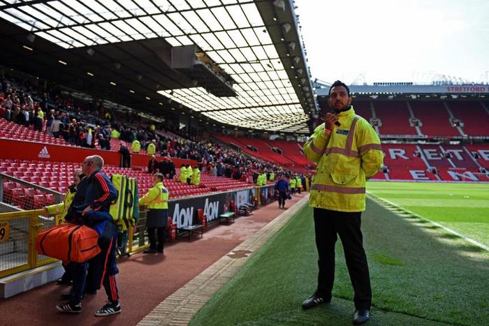 ___5035092___https:______static.pulse.com.gh___webservice___escenic___binary___5035092___2016___5___15___19___old-trafford-cropped_1wzohauxbr3z41ultiqjgd4j24