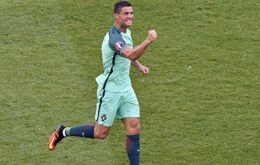 ___5191148___https:______static.pulse.com.gh___webservice___escenic___binary___5191148___2016___6___29___23___cristiano-ronaldo-cropped_5y718jphg08m1k40l2a2by2qj_2