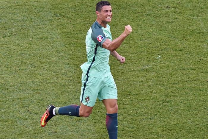___5191148___https:______static.pulse.com.gh___webservice___escenic___binary___5191148___2016___6___29___23___cristiano-ronaldo-cropped_5y718jphg08m1k40l2a2by2qj_2