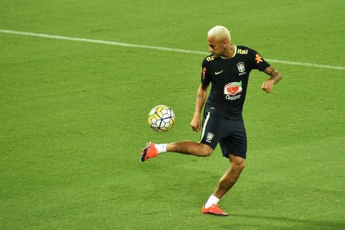 Brazil's football team player Neymar takes part in a training session at the Arena Dunas stadium in Natal, Brazil