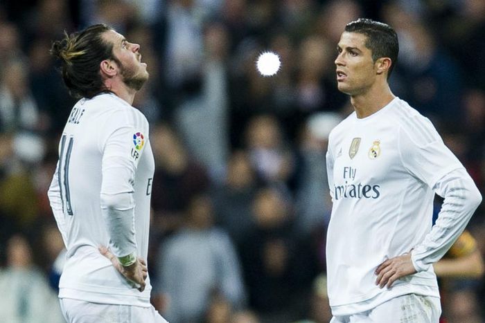 ___5225651___https:______static.pulse.com.gh___webservice___escenic___binary___5225651___2016___8___8___14___garethbalecristianoronaldo-cropped_mr27n5oqlqeu1ryzmb8uf8wyk