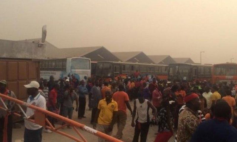 Metro Mass workers protest against management