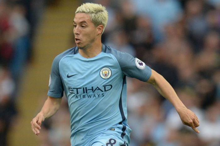 ___5440607___https:______static.pulse.com.gh___webservice___escenic___binary___5440607___2016___8___31___18___samirnasri-cropped_apk7oe1hvm3l1j24li9abadc4