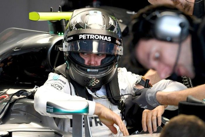 Mercedes' German driver Nico Rosberg clocked one minute 32.092 seconds at Japanese qualifying