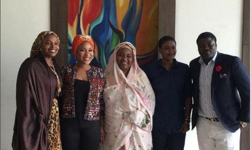 Tonto Dikeh with the first lady of Kebbi state, Hajiya Aisha Atiku Bagudu and other NGO founders.