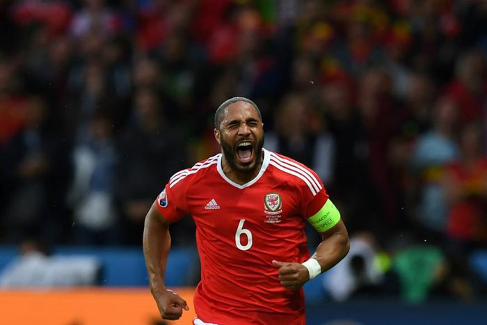 ___5365122___https:______static.pulse.com.gh___webservice___escenic___binary___5365122___2016___8___10___20___ashley-williams-cropped_he7e9fqfeox81i3hbxzyvt8hz_1