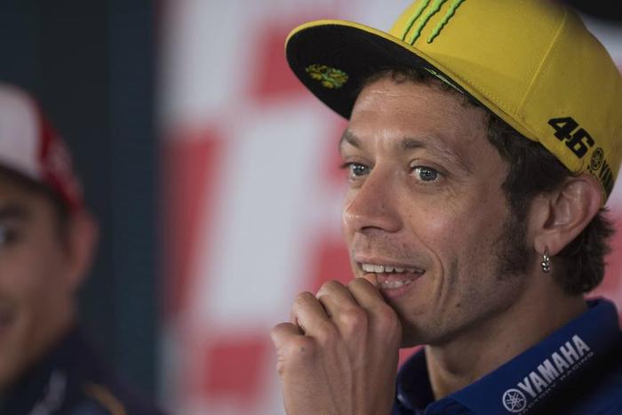 ___5187329___https:______static.pulse.com.gh___webservice___escenic___binary___5187329___2016___6___24___7___valentinorossi-cropped_6bcxaoepxpqn1iax9foahj0tt_2