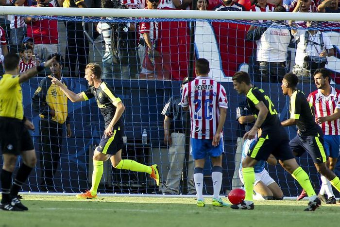 ___5327881___https:______static.pulse.com.gh___webservice___escenic___binary___5327881___2016___8___1___13___robholding-cropped_1mrx61yo7yhci1iile7hb4phsu