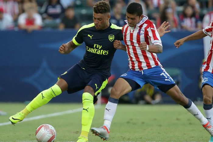 ___5328859___https:______static.pulse.com.gh___webservice___escenic___binary___5328859___2016___8___1___17___alexoxlade-chamberlain-cropped_r7p0tvgvdpuk1cc0ikpz5sj4y