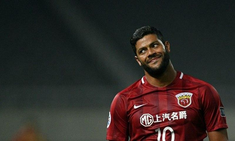 Shanghai SIPG’s Brazilian forward Hulk has denied punching an assistant coach