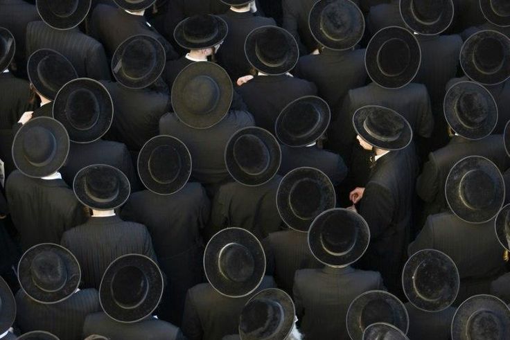 A measles outbreak in Los Angeles has infected at least 18 people, most of them in the city's Orthodox Jewish community